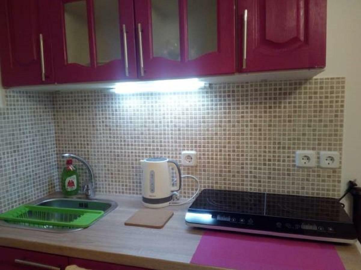 Comfortable Inexpensive Apartmets Near Metro Athena Bagian luar foto